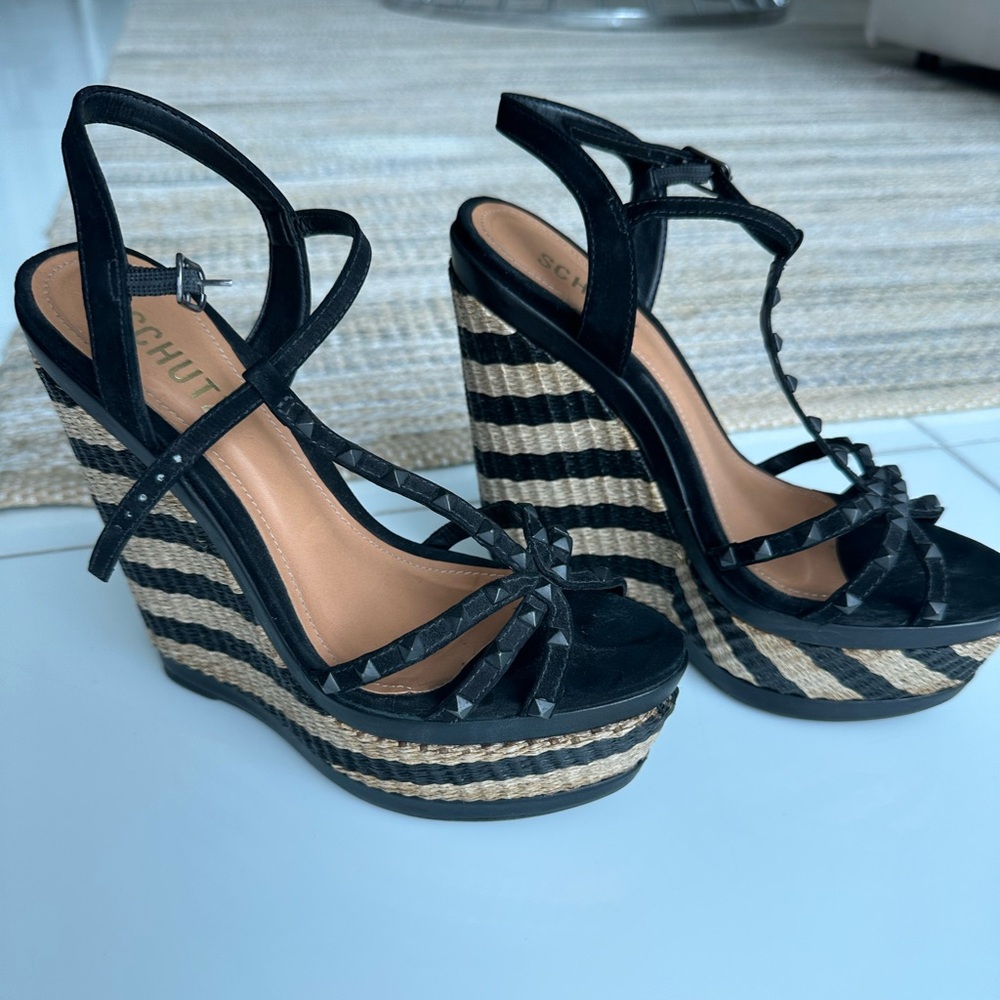 Schutz Wedges- Like New